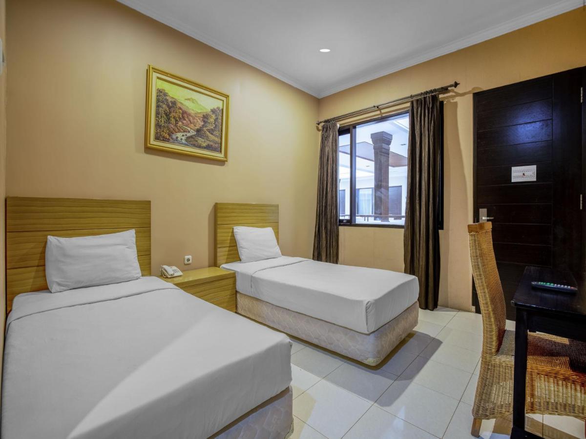 Takashimaya Hotel & Convention Lembang Kamer foto