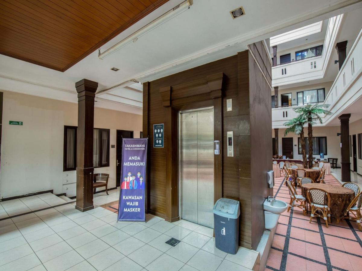 Takashimaya Hotel & Convention Lembang Buitenkant foto