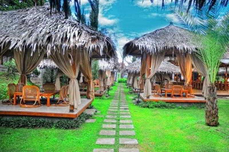 Takashimaya Hotel & Convention Lembang Buitenkant foto
